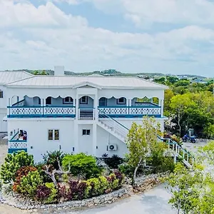 Serenity By The Water- One Bedroom Water View Guest house